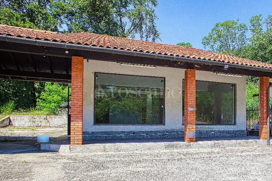 Stabile Uso Ufficio in vendita di 170 mq a €95.000 (rif. 32/2026)