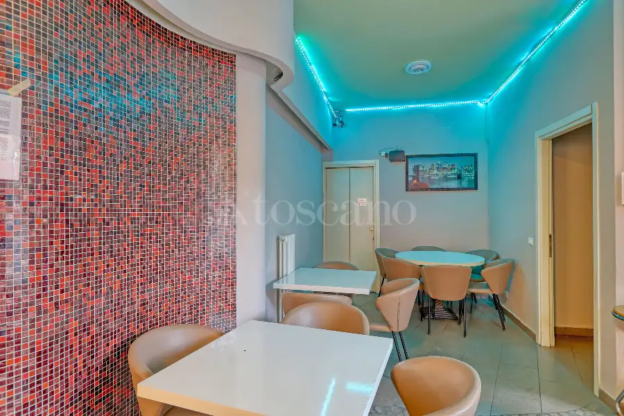 Negozio in vendita di 152 mq a €320.000 (rif. 74/2026)