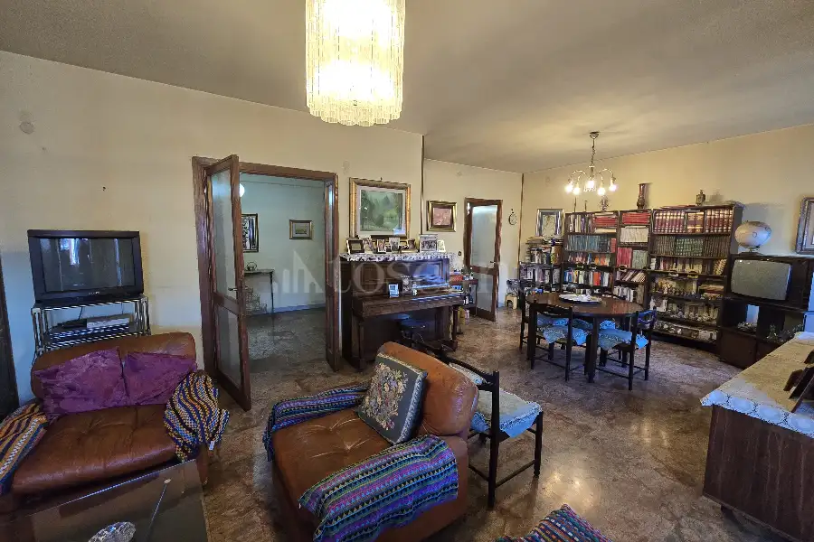 Casa in vendita di 190 mq a €670.000 (rif. 9/2025)