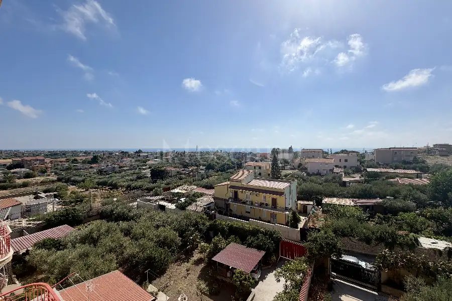 Attico in vendita di 180 mq a €165.000 (rif. 102/2026)