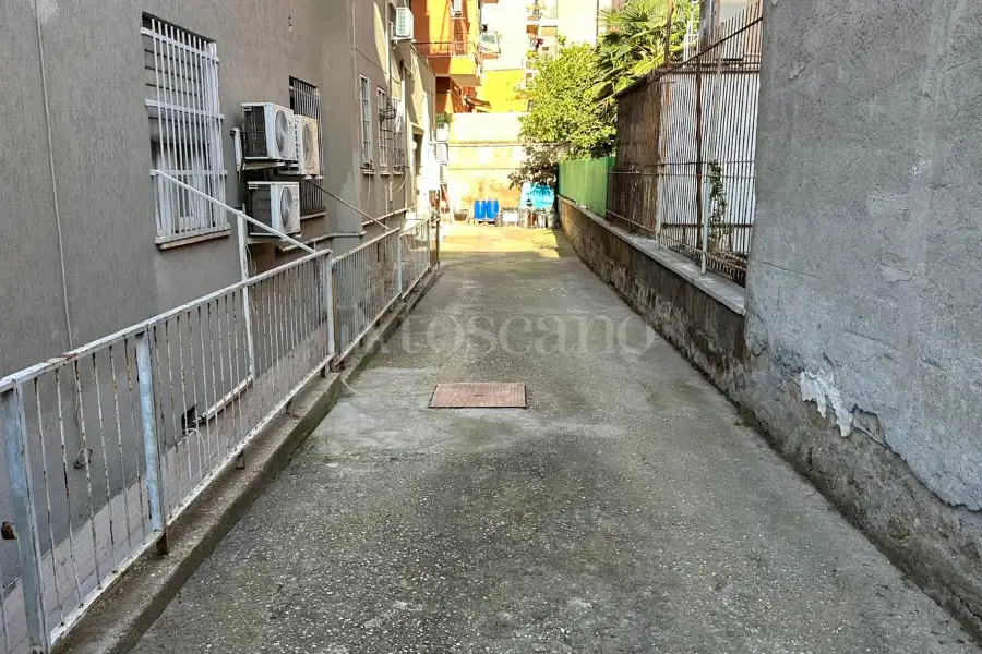 Posto Auto in vendita di 70 mq a €29.000 (rif. 17/2026)