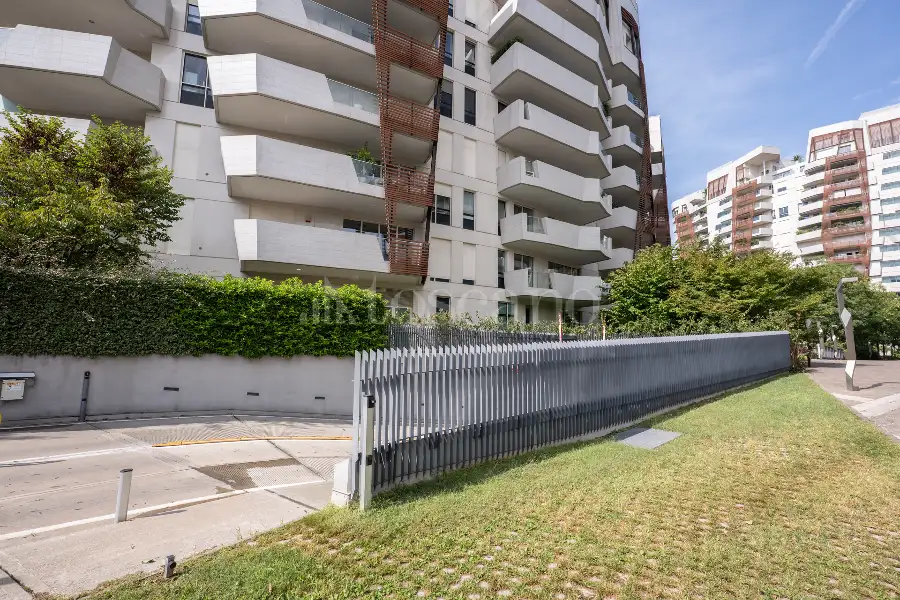 Box in vendita di 22 mq a €139.000 (rif. 14/2026)