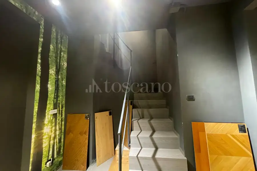 Negozio in vendita di 97 mq a €350.000 (rif. 2/2026)
