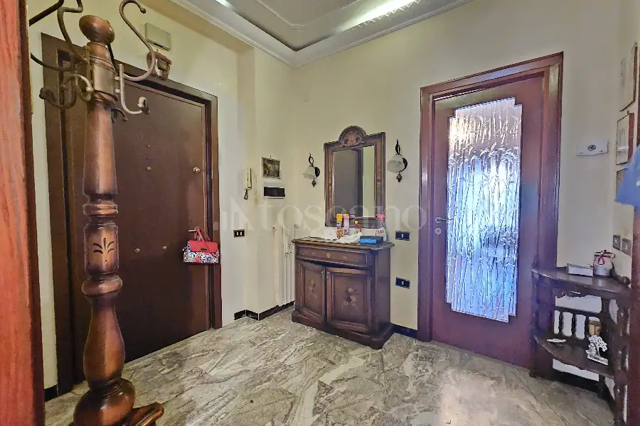Villa Bifamiliare in vendita di 220 mq a €249.000 (rif. 28/2026)