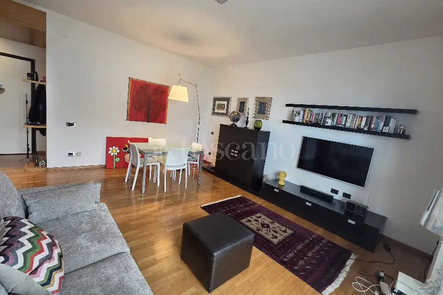 Attico in vendita di 130 mq a €470.000 (rif. 8/2026)