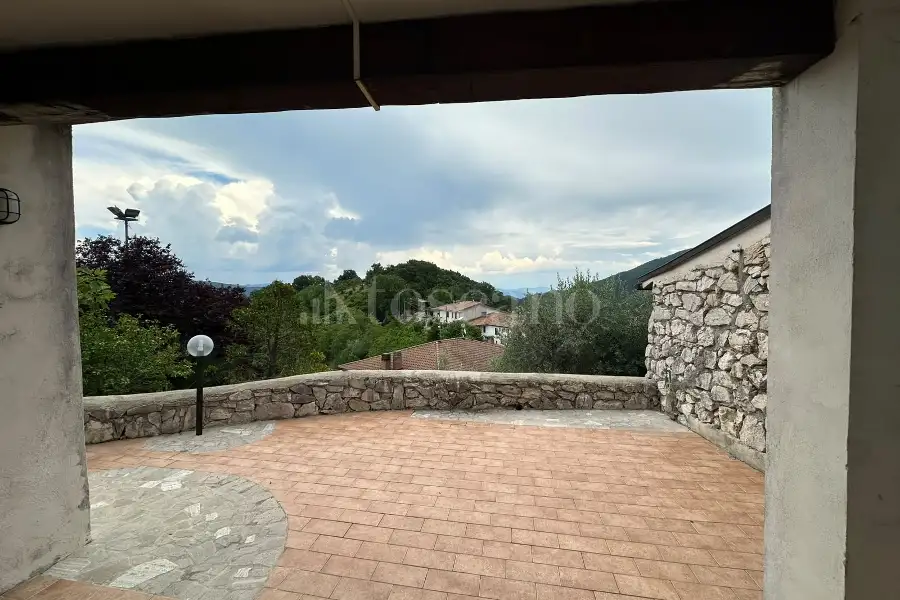 Villa Bifamiliare in vendita di 130 mq a €109.000 (rif. 17/2026)