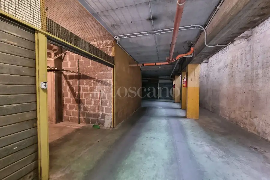 Box in vendita di 12 mq a €25.000 (rif. 1/2026)