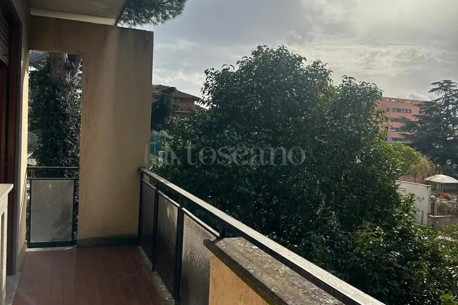 Attico in vendita di 146 mq a €359.000 (rif. 11/2025)
