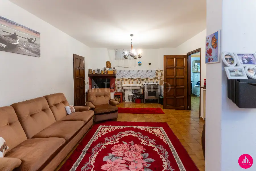 Villino a Schiera in vendita di 194 mq a €345.000 (rif. 99/2026)