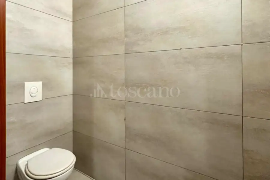 Negozio in affitto di 55 mq a €450 (rif. 37/2024)