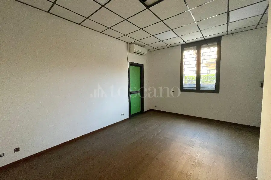 Ufficio in affitto di 40 mq a €550 (rif. 76/2025)