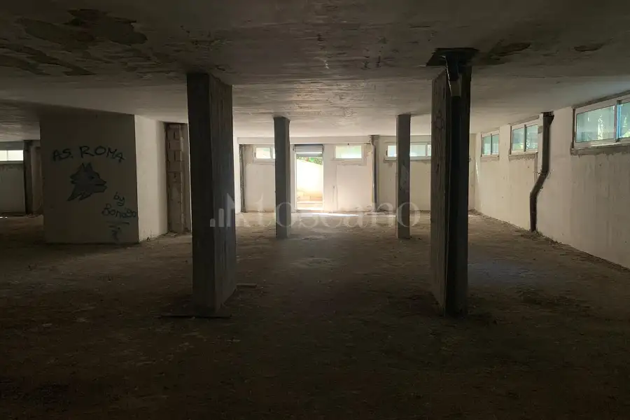 Magazzino in vendita di 324 mq a €60.000 (rif. 46/2025)