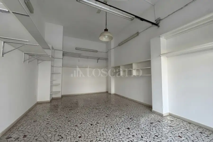 Negozio in vendita di 30 mq a €65.000 (rif. 58/2026)