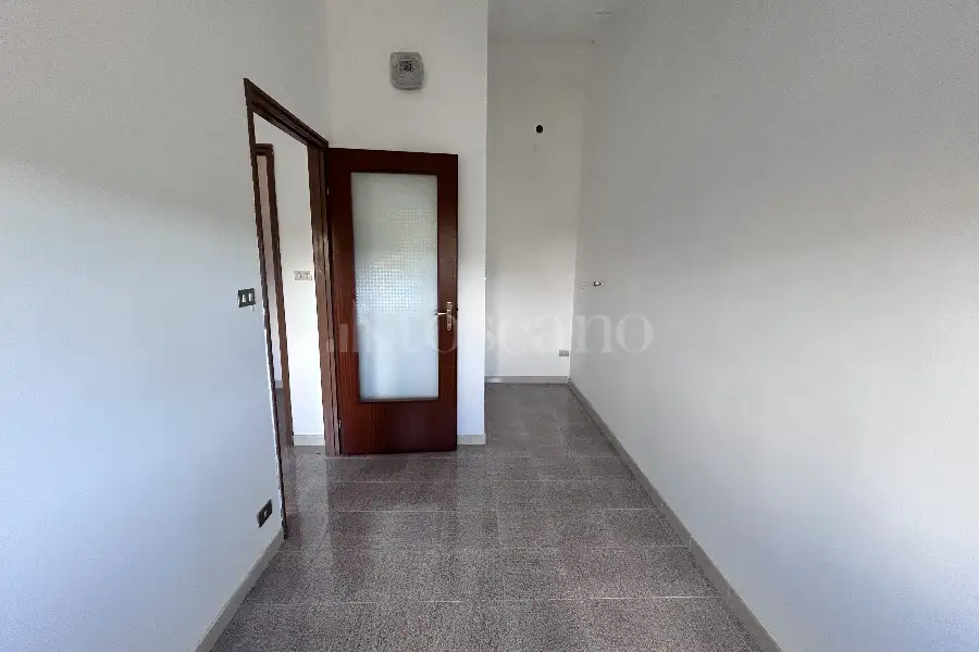 Casa in vendita di 300 mq a €115.000 (rif. 23/2026)