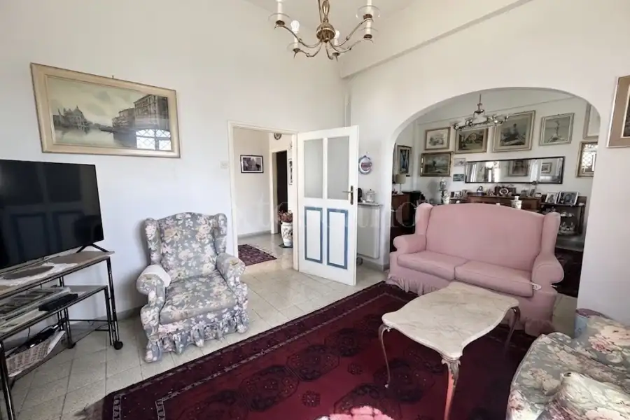 Casale in vendita di 190 mq a €415.000 (rif. 26/2026)