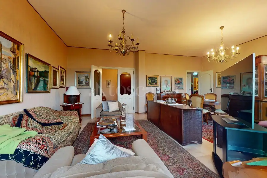 Casa in vendita di 211 mq a €285.000 (rif. 110/2025)