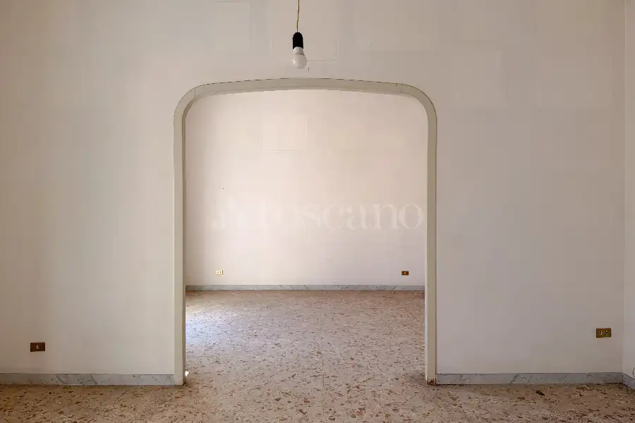 Casa in vendita di 260 mq a €870.000 (rif. 52/2026)