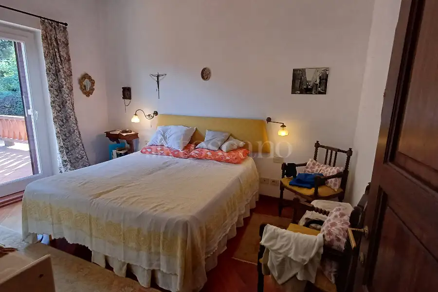 Villa Plurifamiliare in vendita di 800 mq a €1.390.000 (rif. 26/2024)