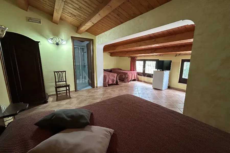 Palazzo in vendita di 400 mq a €445.000 (rif. 15/2025)