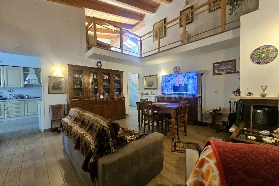 Villa Bifamiliare in vendita di 130 mq a €235.000 (rif. 47/2026)