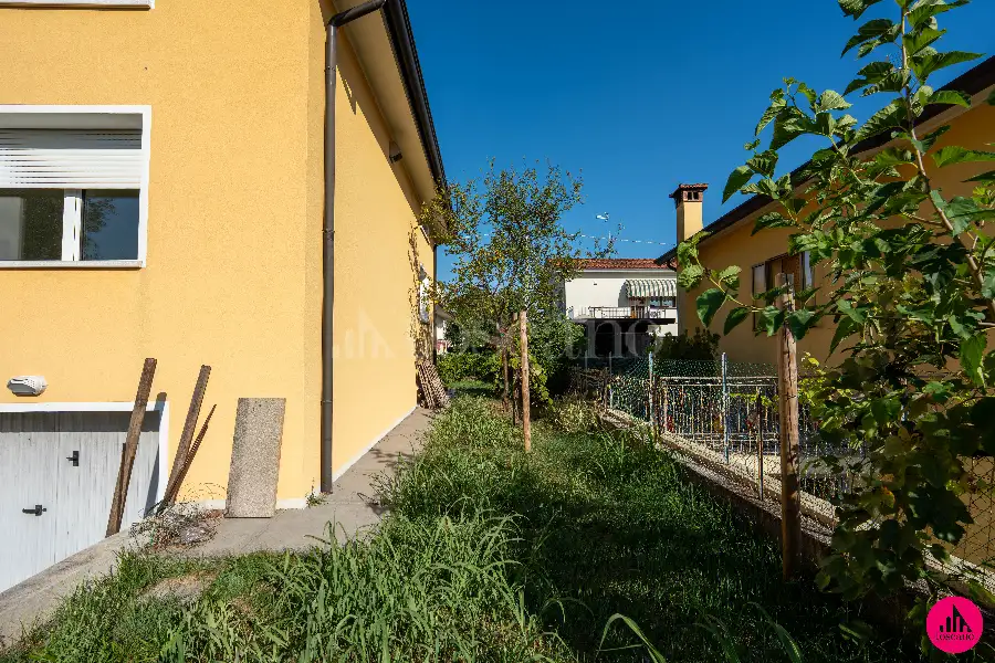 Villa in vendita di 265 mq a €359.000 (rif. 136/2026)