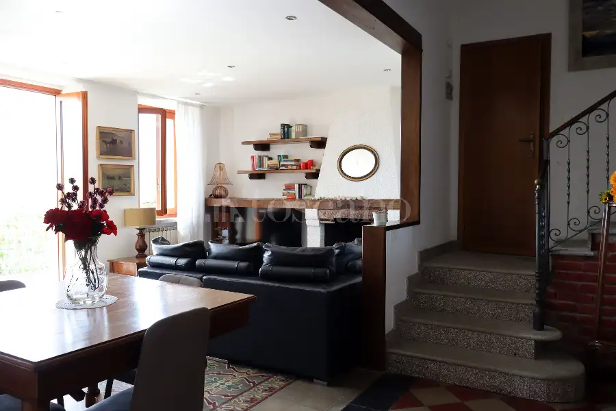Casa Indipendente in vendita di 162 mq a €750.000 (rif. 14/2026)