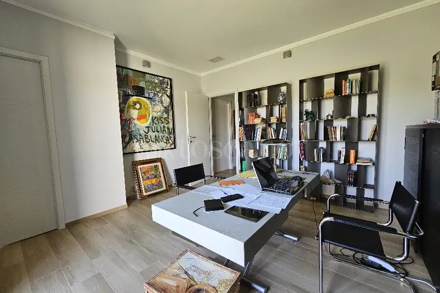 Villa Bifamiliare in vendita di 110 mq a €399.000 (rif. 31/2026)