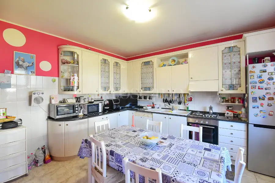 Villa in vendita di 300 mq a €390.000 (rif. 4/2026)