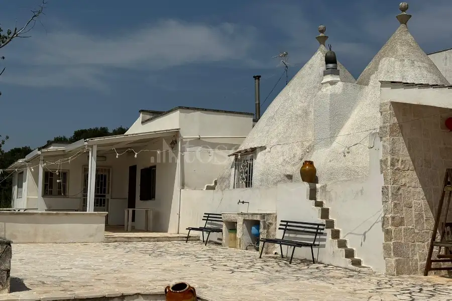 Villa in vendita di 233 mq a €169.000 (rif. 13/2026)