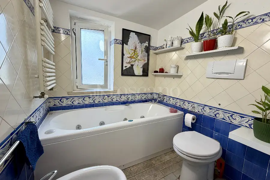 Attico in vendita di 85 mq a €329.000 (rif. 14/2026)
