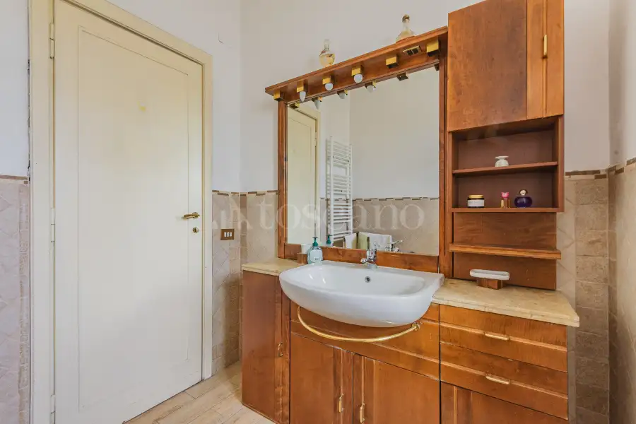 Attico in vendita di 140 mq a €749.000 (rif. 38/2025)