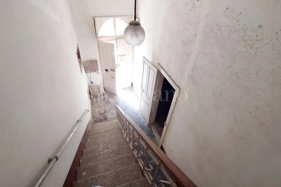 Casa Indipendente in vendita di 251 mq a €89.000 (rif. 56/2024)