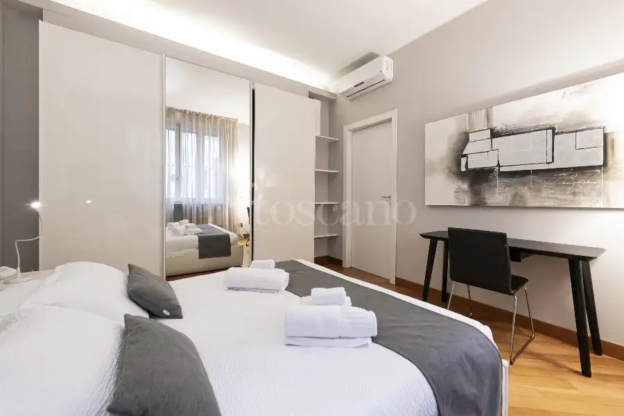 Casa in vendita di 160 mq a €2.190.000 (rif. 158/2025)