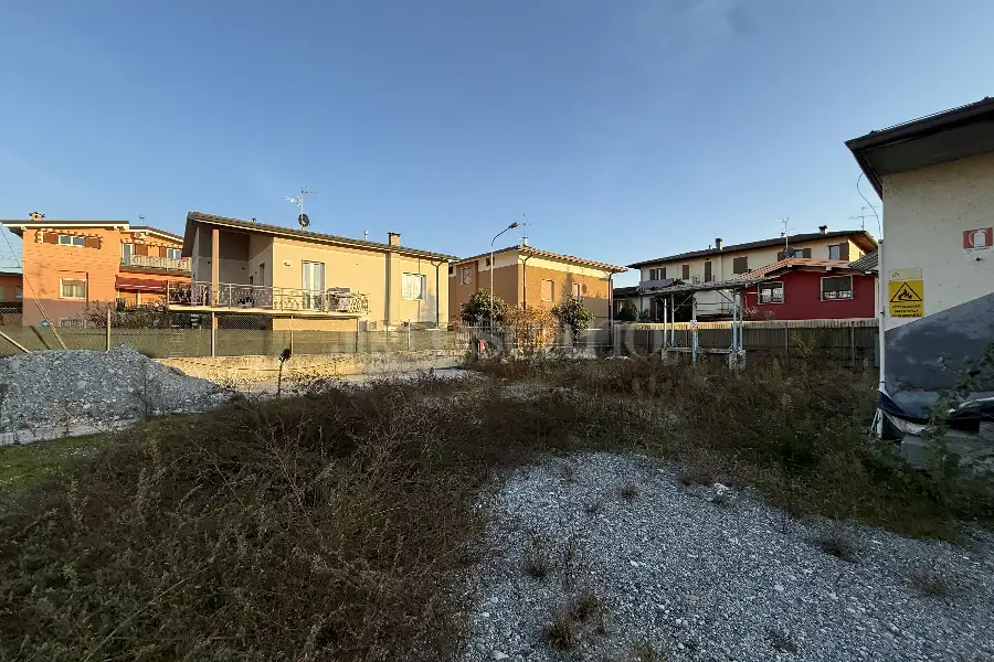Capannone in vendita di 360 mq a €435.000 (rif. 50/2025)
