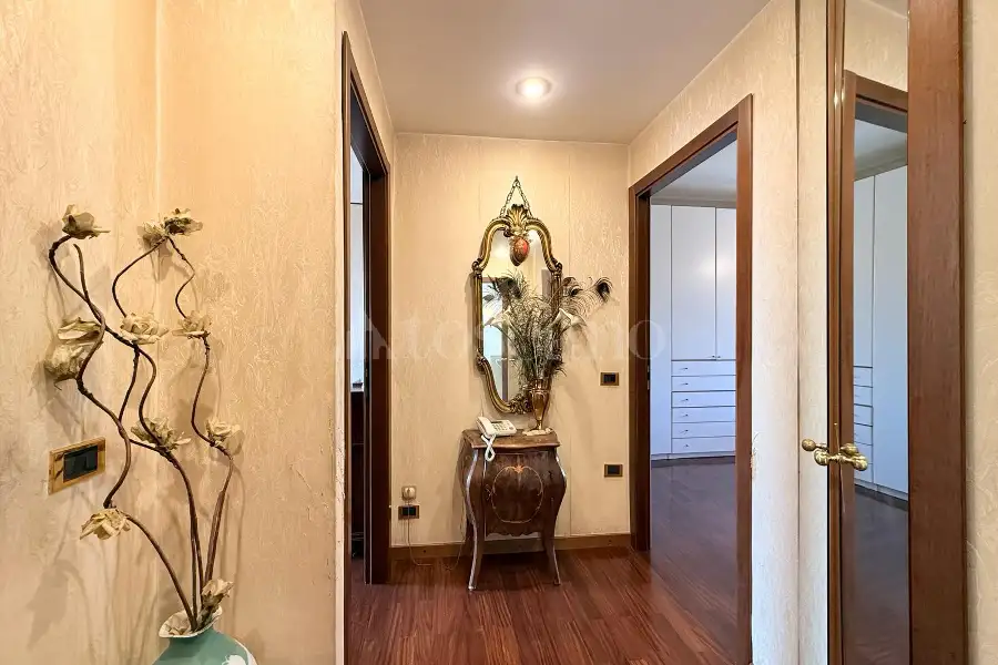 Casa in vendita di 100 mq a €570.000 (rif. 6/2026)