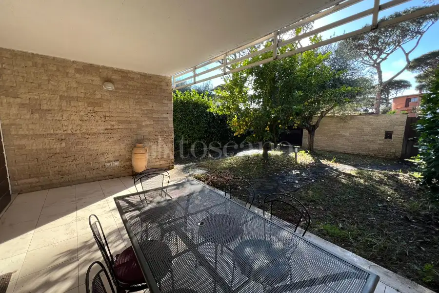 Villino a Schiera in vendita di 90 mq a €430.000 (rif. 5/2026)