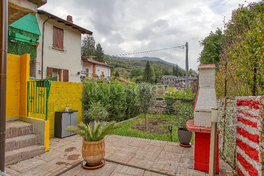 Palazzo in vendita di 170 mq a €210.000 (rif. 125/2026)