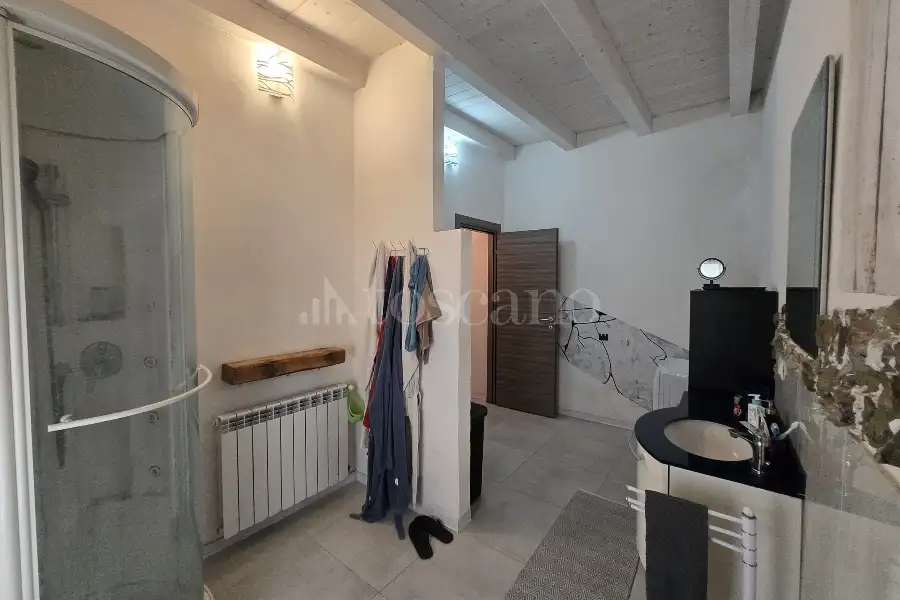 Casa Indipendente in vendita di 330 mq a €495.000 (rif. 6/2026)
