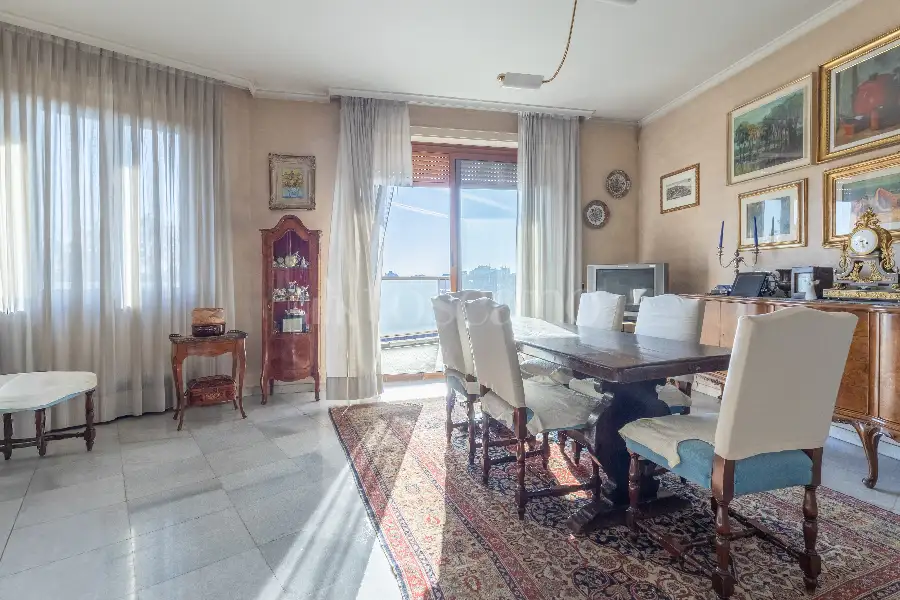 Casa in vendita di 230 mq a €1.495.000 (rif. 7/2025)