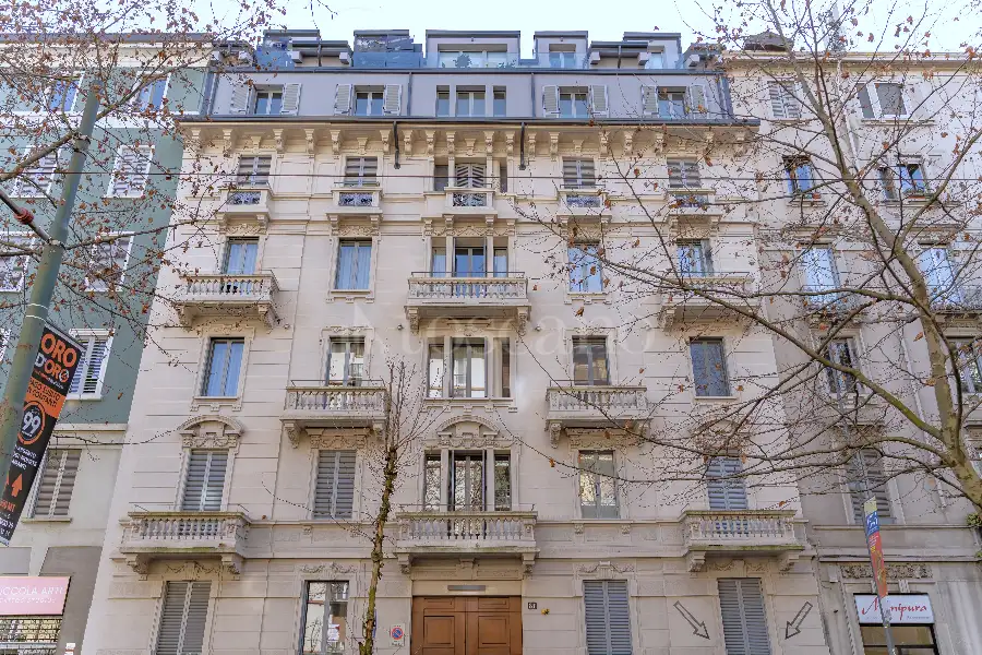 Casa in vendita di 110 mq a €855.000 (rif. 17/2026)