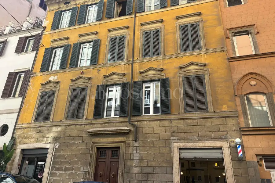 Casa in vendita di 80 mq a €799.000 (rif. 77/2026)
