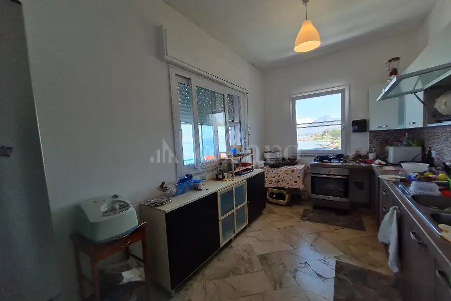 Villa Bifamiliare in vendita di 203 mq a €760.000 (rif. 51/2026)