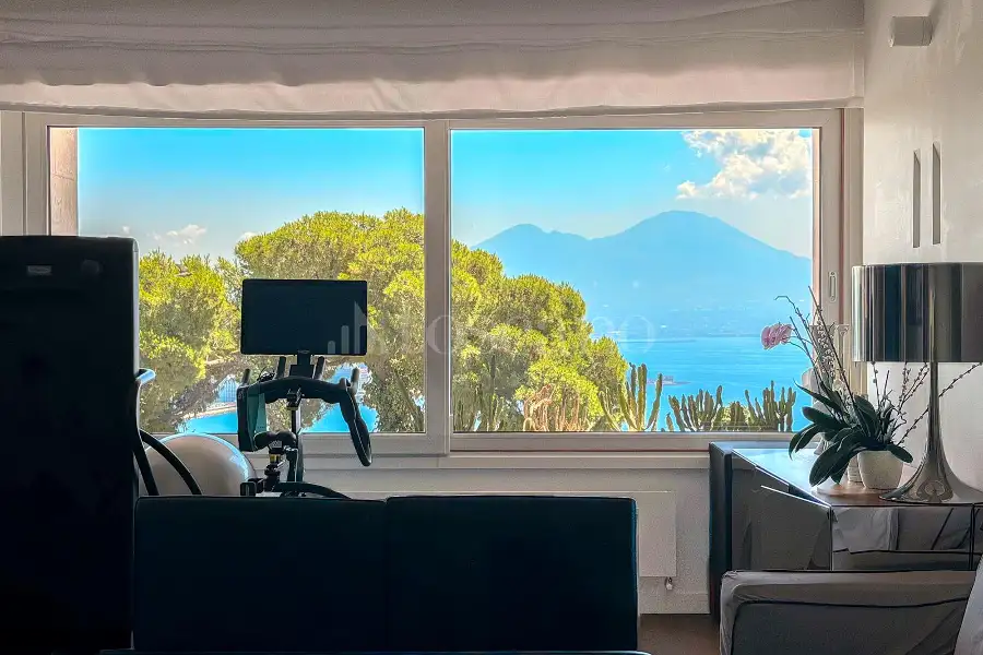 Casa in vendita di 252 mq a €1.950.000 (rif. 35/2026)