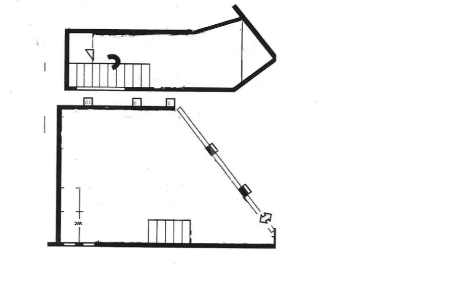 Negozio in affitto di 130 mq a €2.700 (rif. 17/2026)