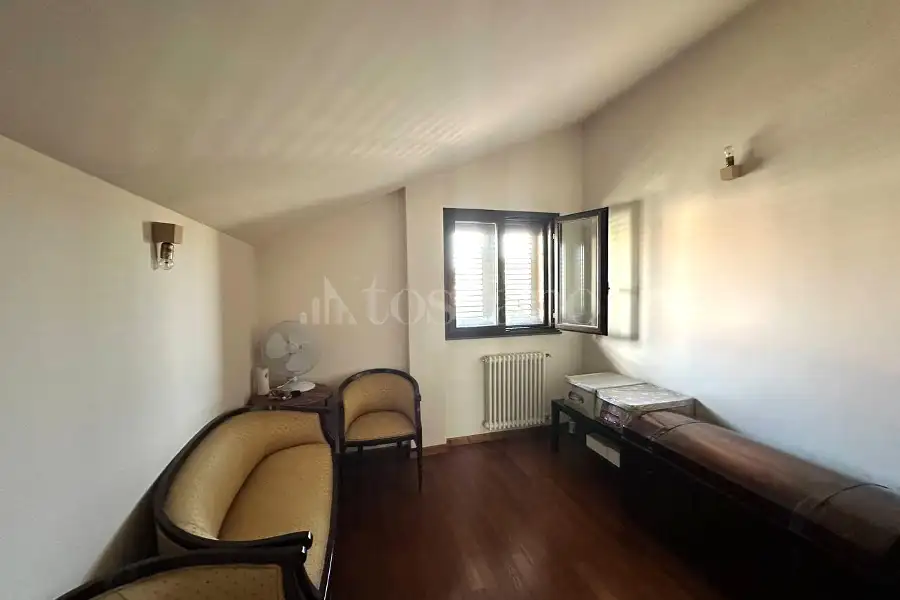 Casa Indipendente in vendita di 204 mq a €498.000 (rif. 173/2026)