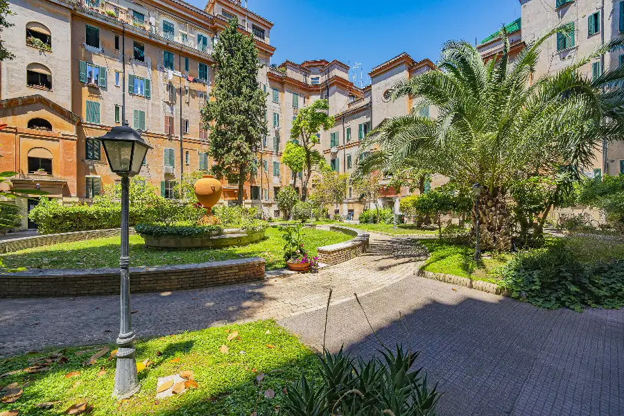 Casa in vendita di 85 mq a €665.000 (rif. 16/2026)