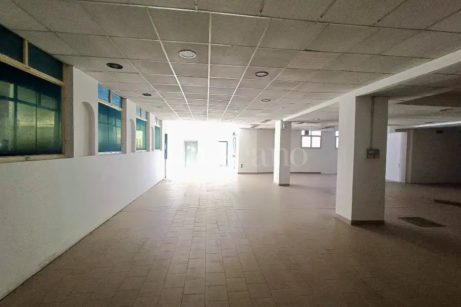 Magazzino in vendita di 450 mq a €99.000 (rif. 53/2024)