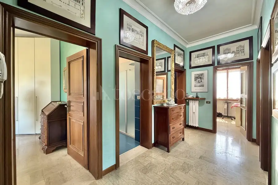 Casa Indipendente in vendita di 200 mq a €490.000 (rif. 31/2026)