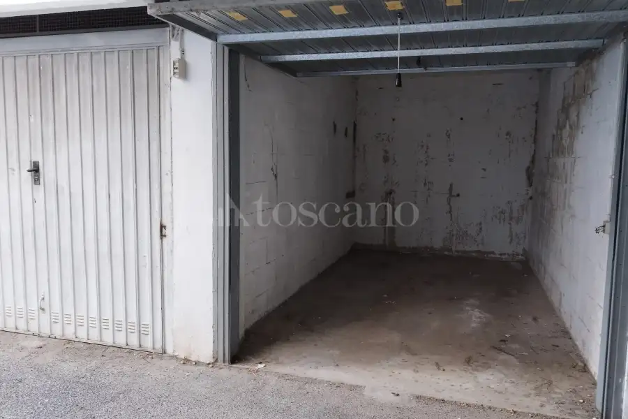 Box in vendita di 11 mq a €12.000 (rif. 31/2023)