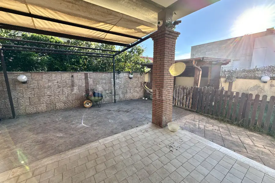 Villa Bifamiliare in vendita di 120 mq a €279.000 (rif. 116/2025)